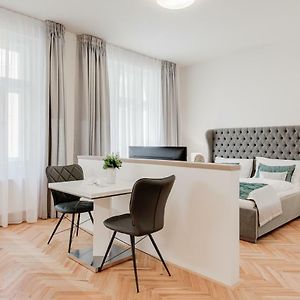 Deluxe Studio met een King Size Bed